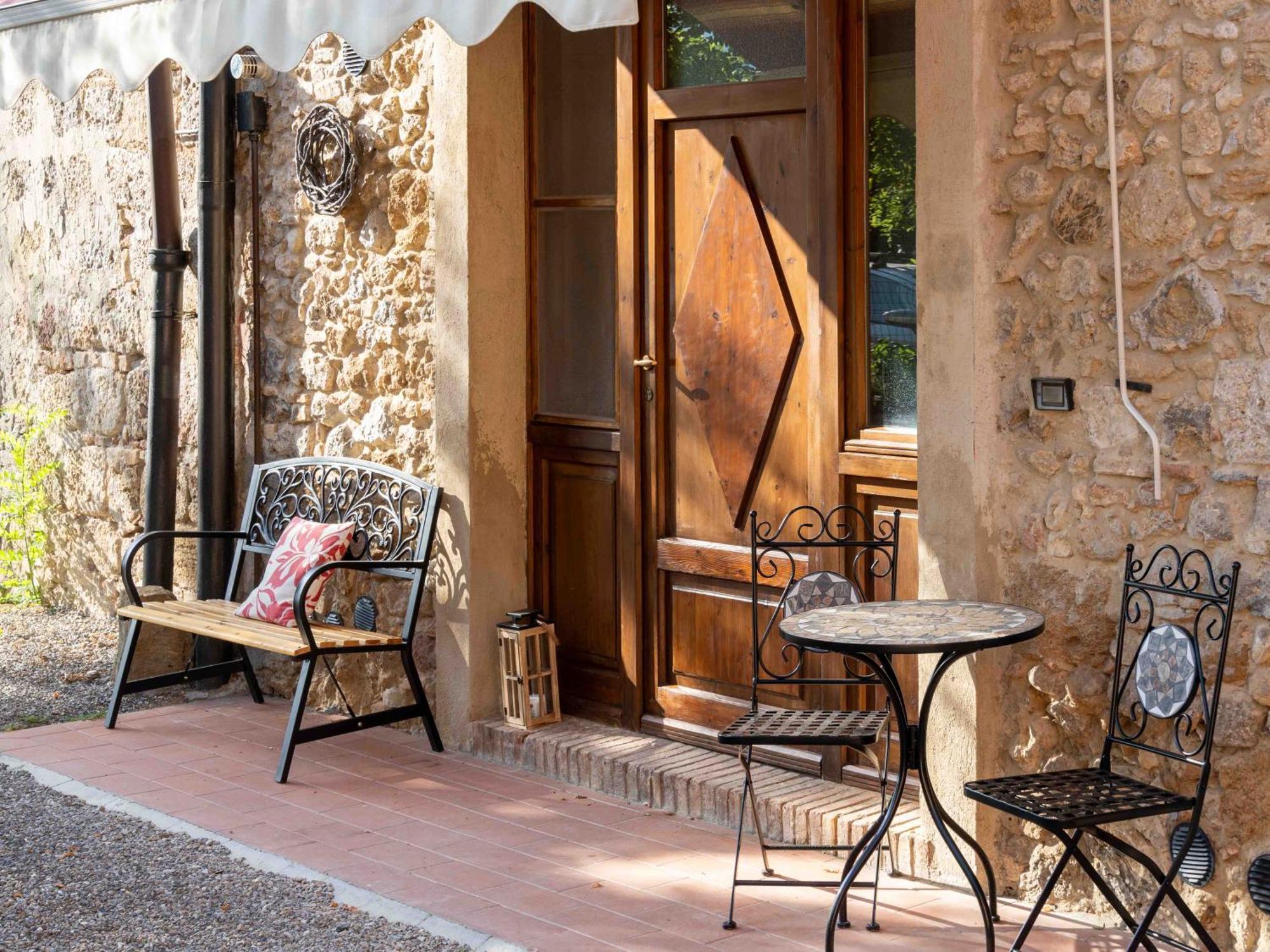 Casa Serena - Appartamento A San Gimignano Esterno foto